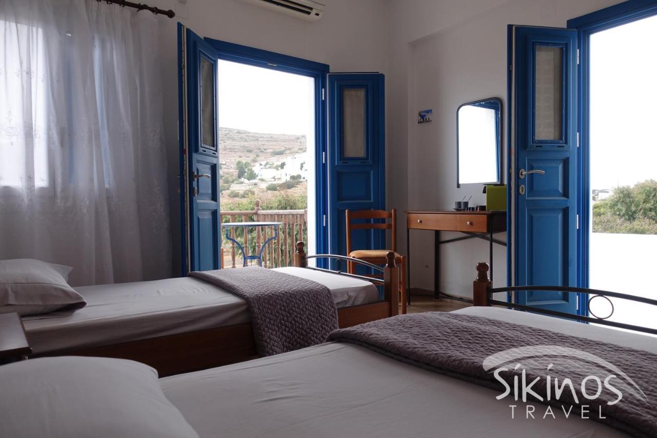 Comfy Room With Adorable View Síkinos Esterno foto